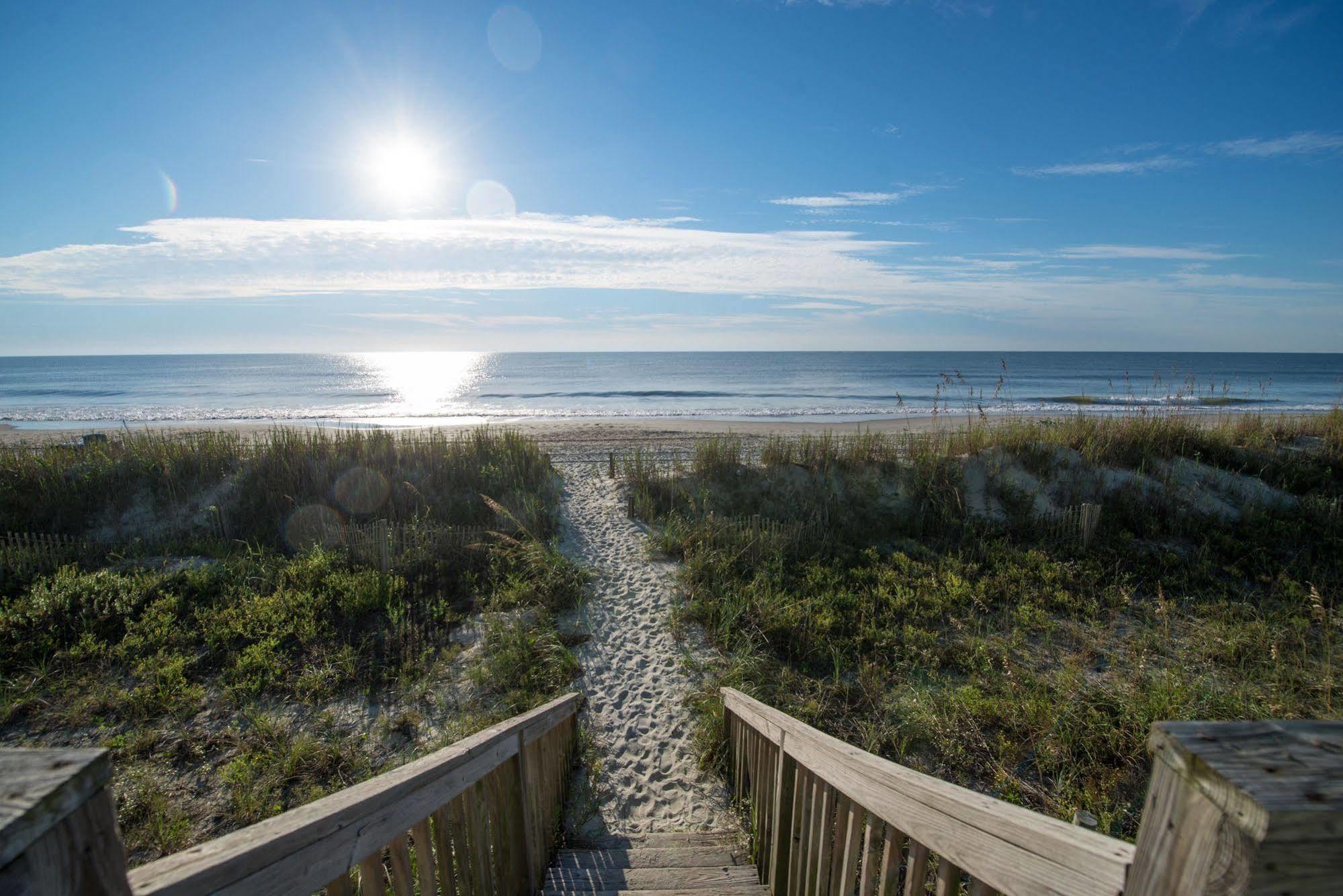 Sandpebble Beach Club Surfside Beach A Ramada By Wyndham Eksteriør billede